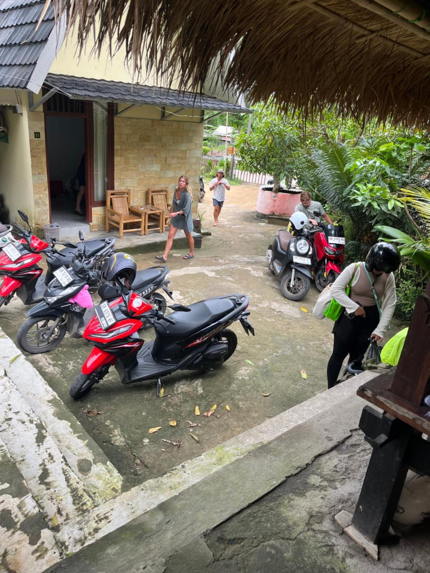 Kuta  Roy Homestay Kuta מראה חיצוני תמונה